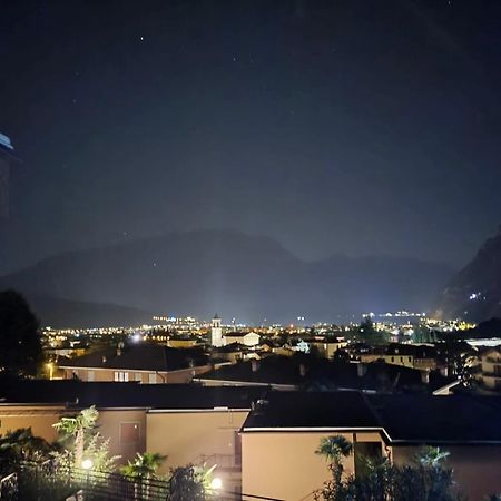 Appartamento Peppino Mit Seeblick Und Pool Riva del Garda Eksteriør bilde