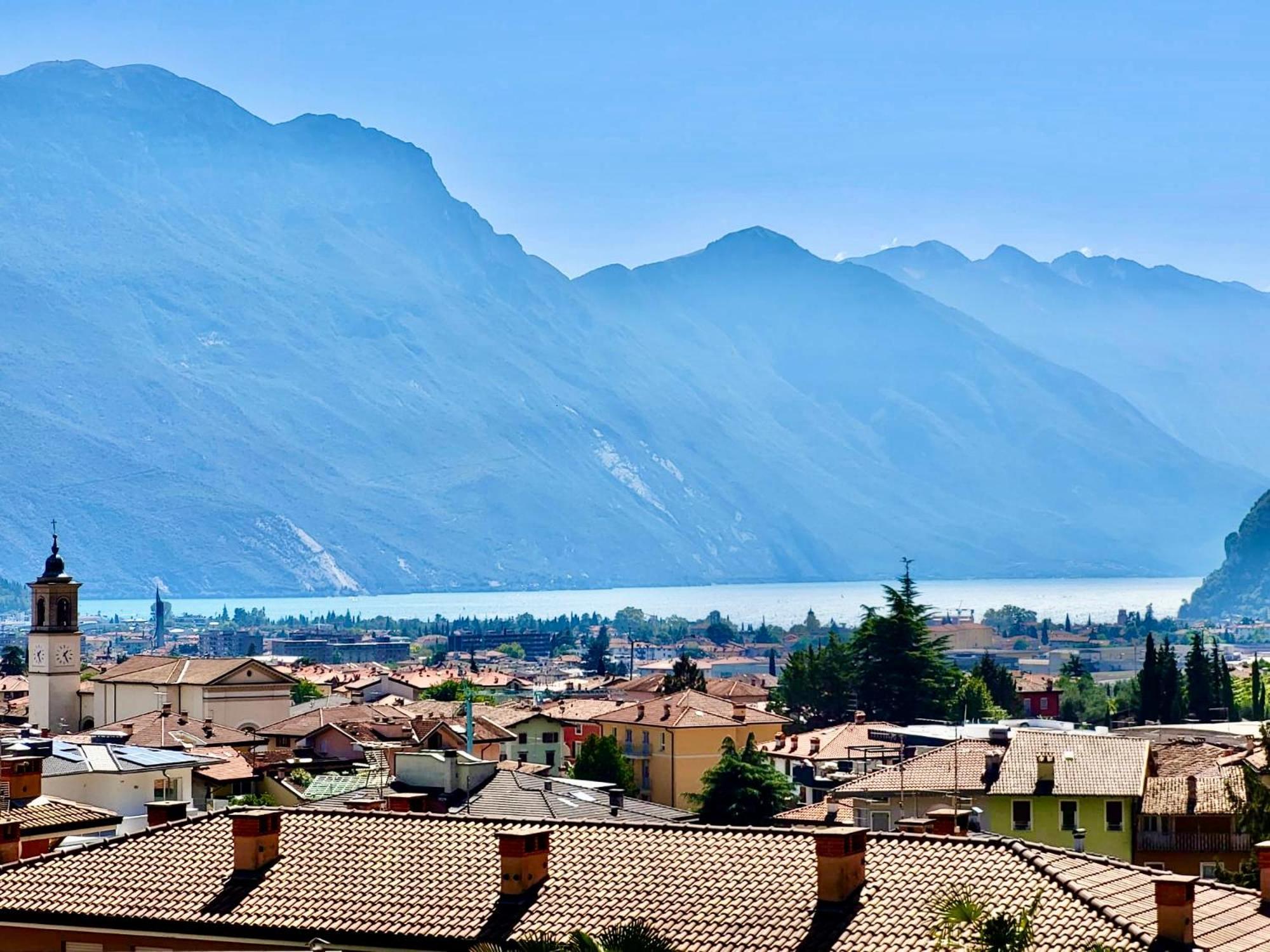 Appartamento Peppino Mit Seeblick Und Pool Riva del Garda Eksteriør bilde